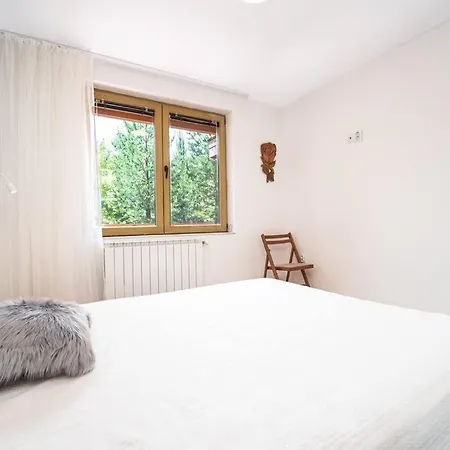 Cozy Mountain Apart. W/terrace